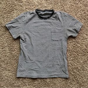 Men’s Urban Outfitters Striped T-Shirt | Size: M | Black and White